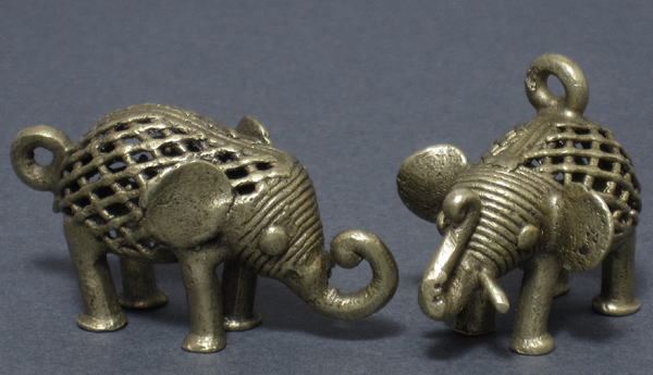 真鍮アニマル(ゾウ・小)・ガーナ<アフリカのブロンズ彫刻