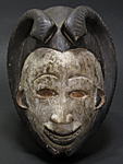 イボ?の蛇をのせたマスク・ナイジェリア<アフリカの仮面