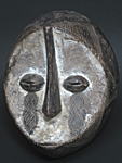 ンバカの円盤型のマスク・コンゴ民主共和国＜アフリカの仮面(木彫り)