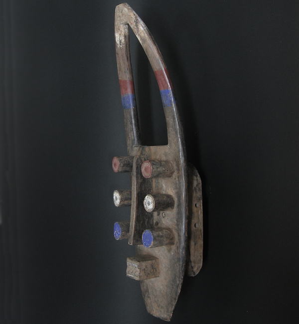 グレボの六つ目の仮面・コートジボワール＜アフリカの仮面(木彫り)