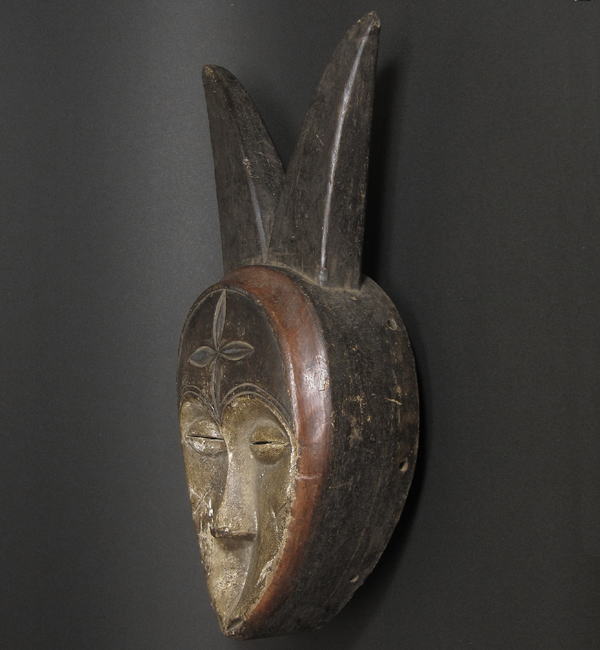 クウェレのレイヨウのマスク・ガボンorカメルーンorコンゴ共和国＜アフリカの仮面(木彫り)