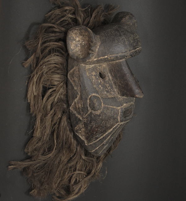 グルンシのサルのマスク・ブルキナファソ＜アフリカの仮面(木彫り)
