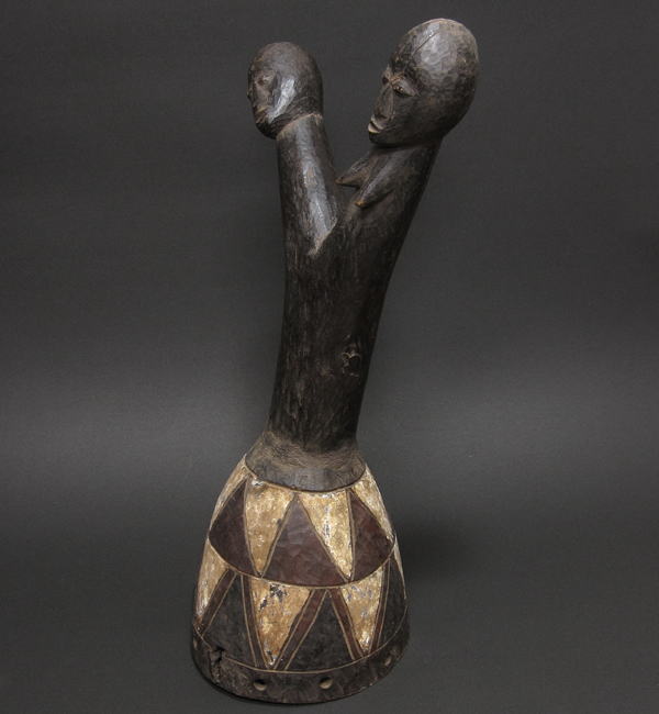 モシの頭上面(男女)・ブルキナファソ＜アフリカの仮面(木彫り)