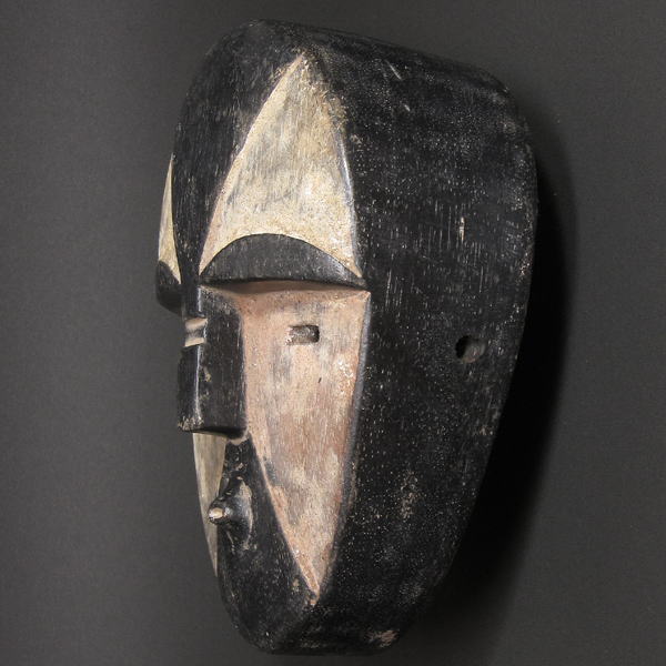 ツォゴのマスク・ガボン＜アフリカの仮面(木彫り)