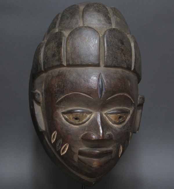 ヨルバのマスク・ナイジェリア＜アフリカの仮面(木彫り)