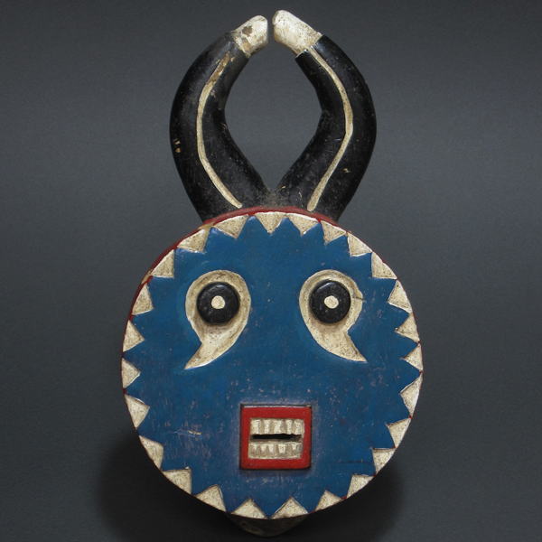バウレのゴリ(プレプレ)のマスク(小)・コートジボワール＜アフリカの仮面(木彫り)