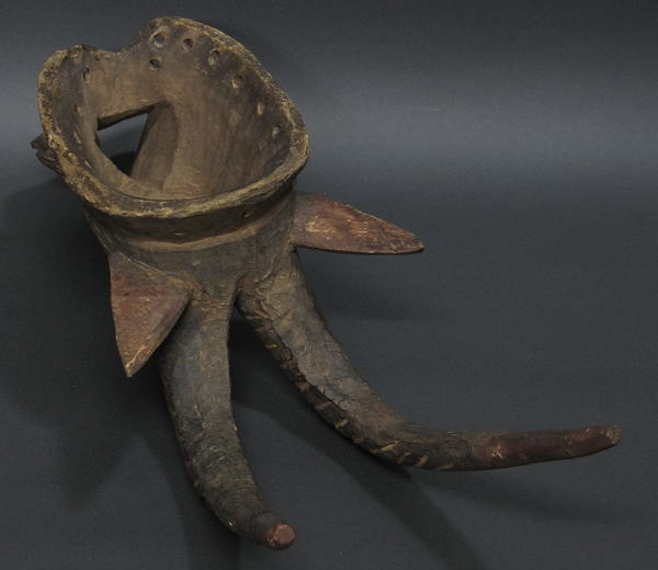 グルンシのレイヨウのマスク・ブルキナファソ＜アフリカの仮面(木彫り)