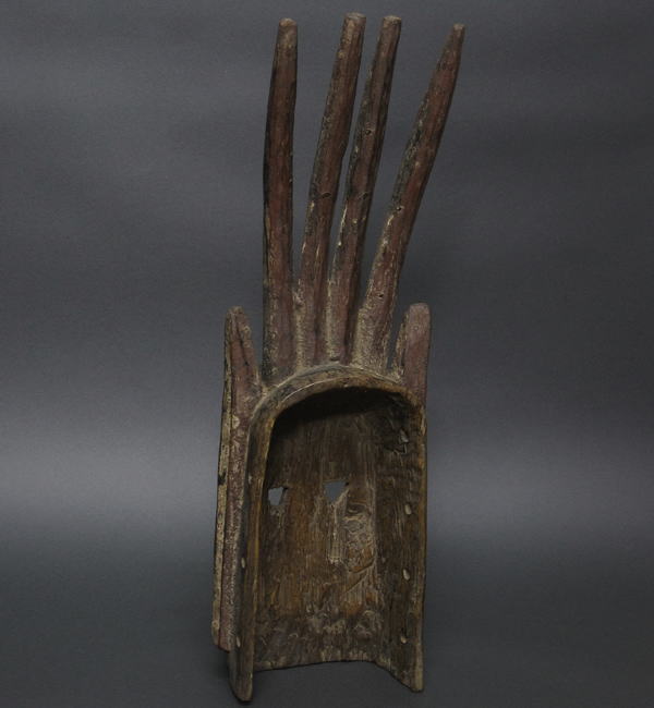 ドゴンの四本角のマスク・マリ＜アフリカの仮面(木彫り)