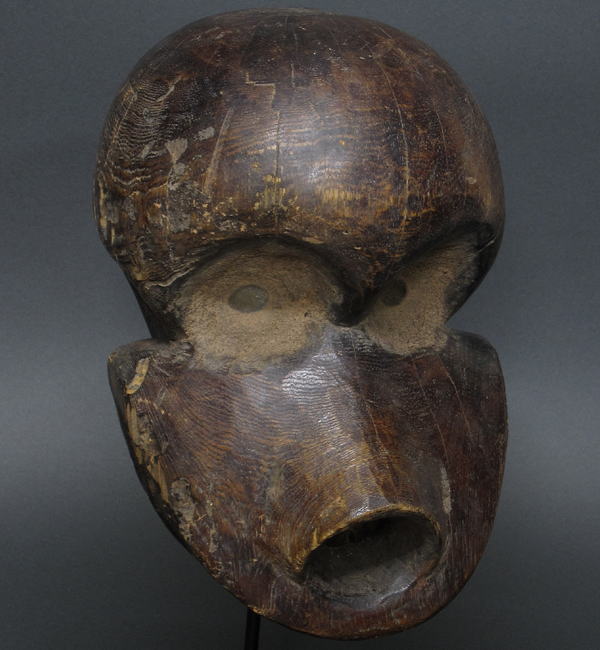 ファン(ブル)のサルの髑髏の仮面・ガボンorカメルーン＜アフリカの仮面(木彫り)