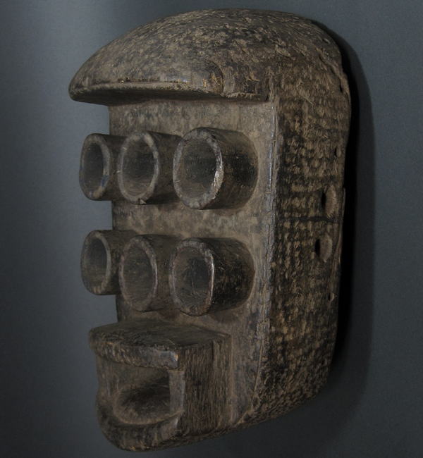 グレボの六つの目のマスク(大)・コートジボワール＜アフリカの仮面(木彫り)