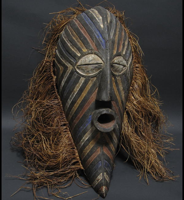 �o�\���Q�̃}�X�N(��)�E�R���S���勤�a�����A�t���J�̉���(�ؒ���)