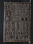 ドゴンの木彫りの扉（中）・マリ<アフリカの木彫り家具・民具