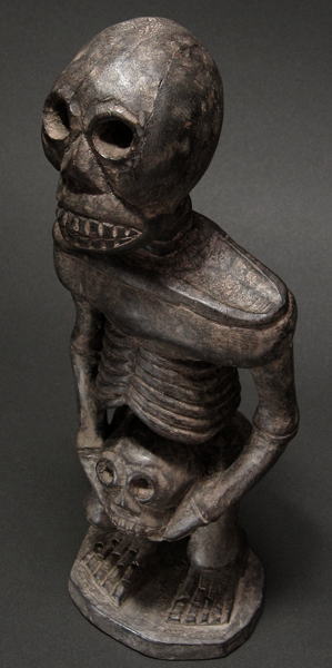 骸骨像u003cアフリカの木像：アフリカ雑貨アザライ