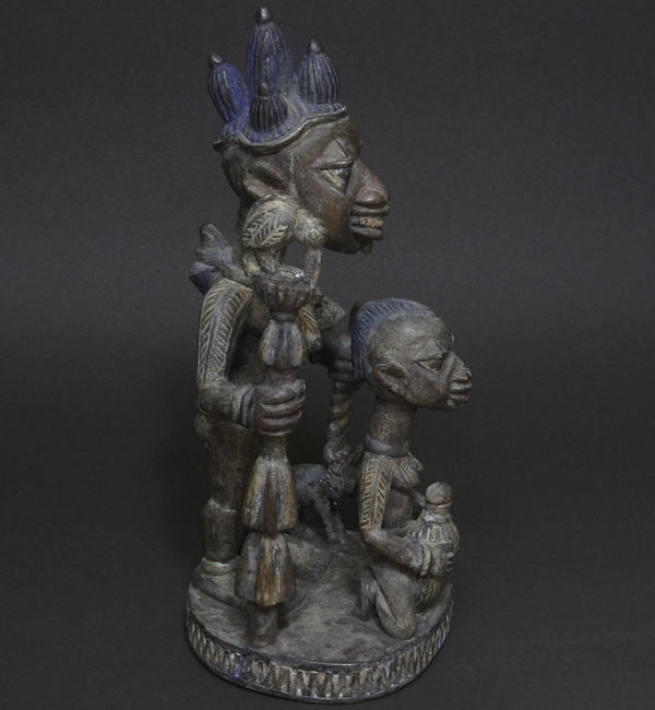 ヨルバの高貴な女性と侍女の像・ナイジェリアorベナン<アフリカの木彫り像