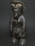 バウレ??の雄サルの像・コートジボワール??<アフリカの木彫り像