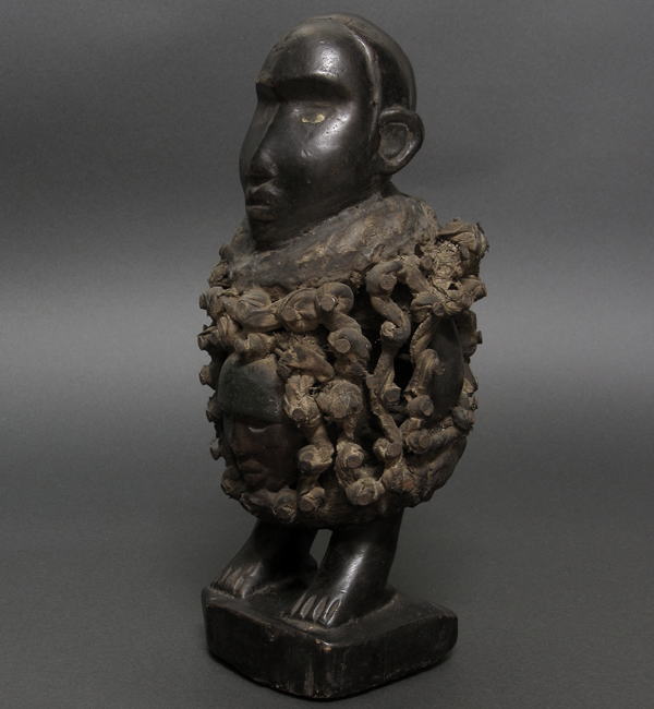 バコンゴのNkisi像(小)・コンゴ民主共和国(旧ザイール)<アフリカの木彫り像
