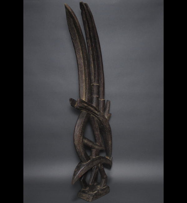 oõ`(ώE)E}<AtJ̖ؒ葜