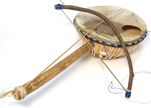 ルドゥガ（ひょうたんバイオリン）u003cアフリカのひょうたん楽器：アフリカ雑貨アザライ