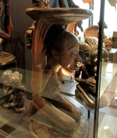 ブリの名工の作品。王立中央アフリカ博物館(ベルギー)所蔵