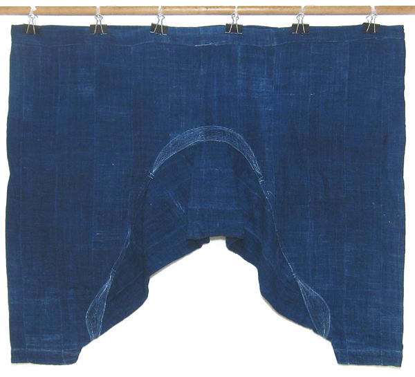藍染め古布のサルエルパンツ・ブルキナファソ<アフリカの衣服・伝統衣装